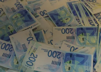  "אם תעבוד בשבת, אכפיל לך את המשכורת"