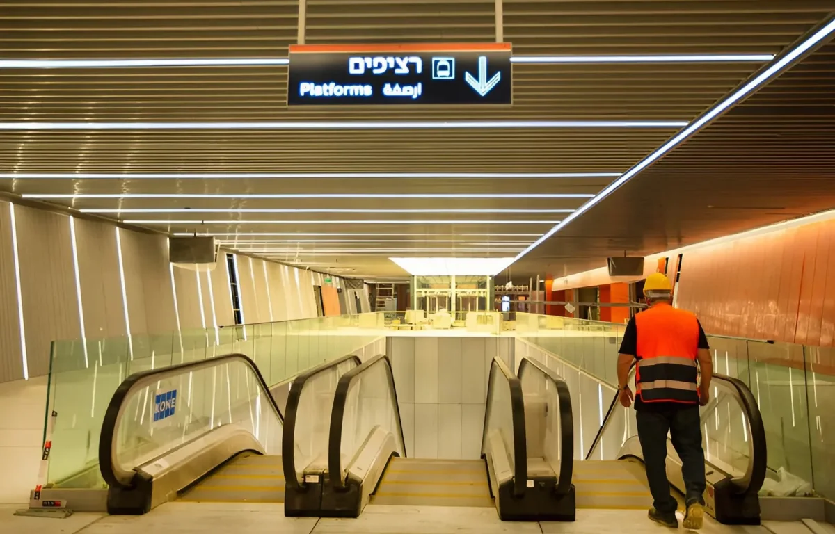 אין ממ"ד באזורכם? תחנות הרכבת הקלה בגוש דן יוסבו למרחבים מוגנים &ndash; זו הרשימה המלאה