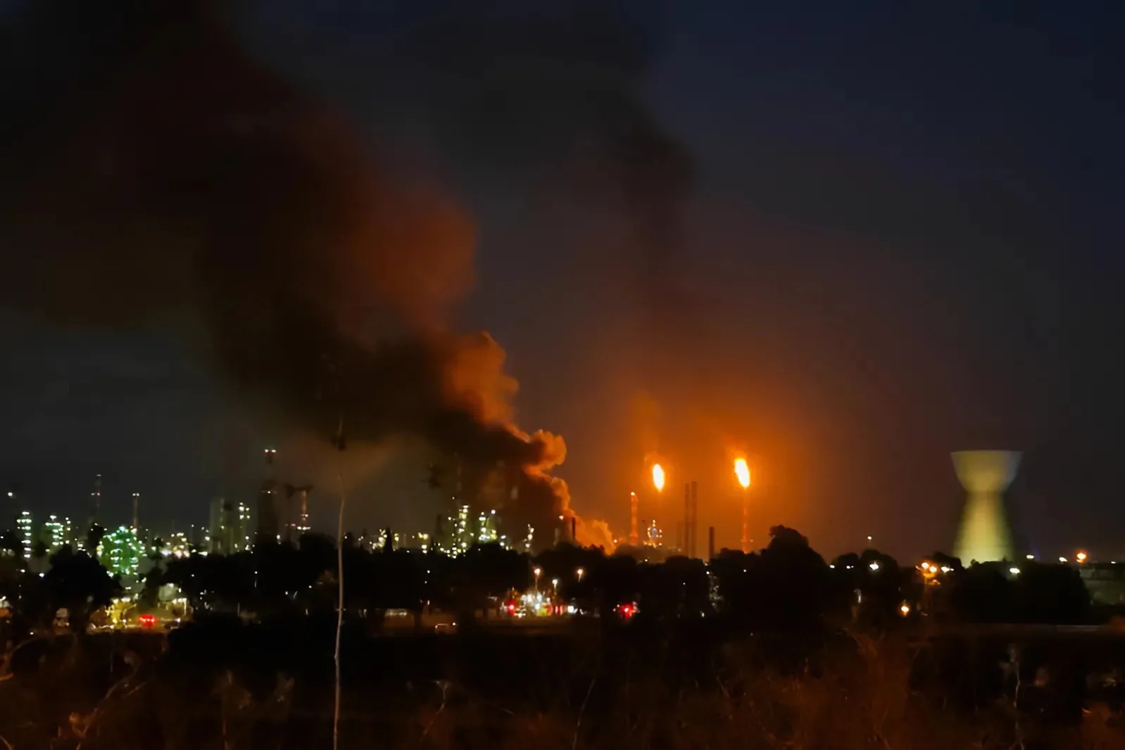 למרות הפגיעה הישירה במתקני בזן: אין חשש למחסור בדלק למרות הפגיעה הישירה במתקני בזן: אין חשש למחסור בדלק