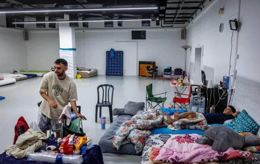 הוראות פיקוד העורף שברו את ההורים: ״אין מיגון, אין תחבורה – רק הנחיות מנותקות״ הוראות פיקוד העורף שברו את ההורים: ״אין מיגון, אין תחבורה – רק הנחיות מנותקות״