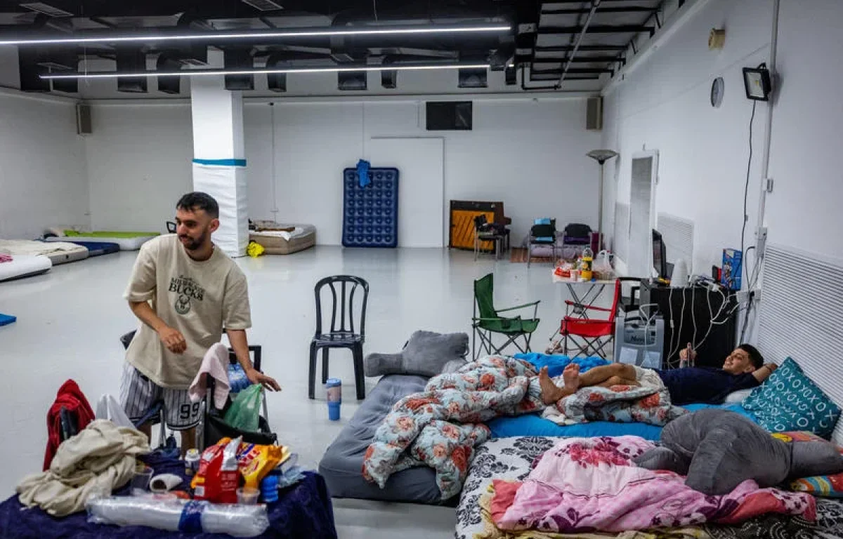 הוראות פיקוד העורף שברו את ההורים: ״אין מיגון, אין תחבורה – רק הנחיות מנותקות״ הוראות פיקוד העורף שברו את ההורים: ״אין מיגון, אין תחבורה – רק הנחיות מנותקות״