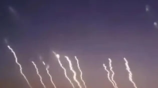צפו: רגעי השיגור מאיראן לעבר ישראל - בעדשת פועלים בעיראק