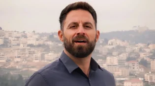 איתמר צור מגלה: הברכה הלא-מוכרת של הרב מרדכי אליהו - ואלו הנסים שקרו אחריה