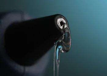 תפנימו: מחמאה היא הדבק הרגשי של חיי הנישואין תפנימו: מחמאה היא הדבק הרגשי של חיי הנישואין