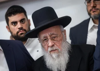 "אין לנו על מי להישען" &ndash; קריאתו הדרמטית של הרב יצחק יוסף בעיצומו של מבצע "עם כלביא"