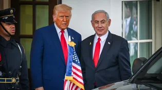 בקואליציה מהדהדים את דברי טראמפ. לפיד: "התערבות חמורה במדינה ריבונית"