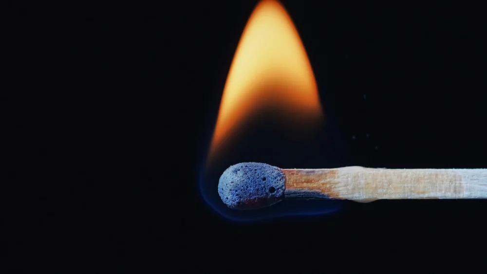 "אני טוב יותר": ההרגשה שדוקרת אותנו שוב ושוב מבפנים. מה יכול להועיל? "אני טוב יותר": ההרגשה שדוקרת אותנו שוב ושוב מבפנים. מה יכול להועיל?