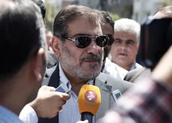 היועץ של ח'אמנאי ששרד את התקיפה הישראלית מדבר: "התפללתי מתחת להריסות"