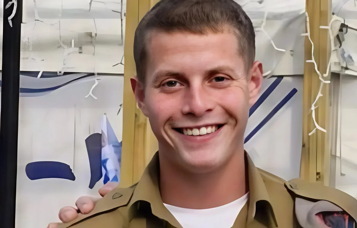 אביו של הלוחם שנפל בעזה: "היה מלא מוטיבציה, כמו סבא שלו ששרד את השואה"