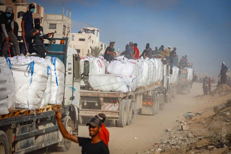 עימות חריף בקבינט סביב הכנסת סיוע הומניטרי לעזה עימות חריף בקבינט סביב הכנסת סיוע הומניטרי לעזה