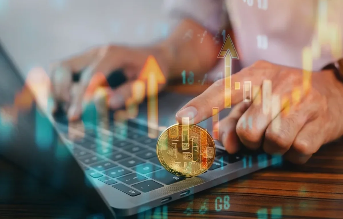 בלי כתב אישום ובלי קנסות: נוהל חדש יאפשר לישראלים להסדיר הכנסות מרכוש בחו"ל וקריפטו