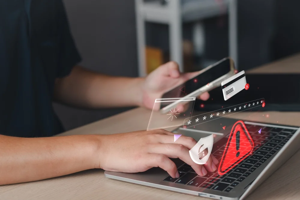 משרד הבריאות מזהיר: הונאת רשת מתחזה לרופאים ומפיצה מוצרים רפואיים מזויפים