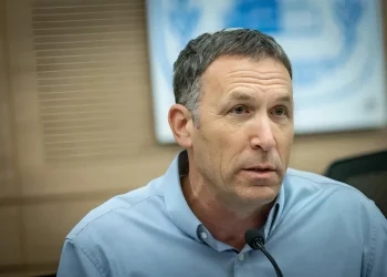 לאחר גדי איזנקוט: מתן כהנא פורש מהמחנה הממלכתי