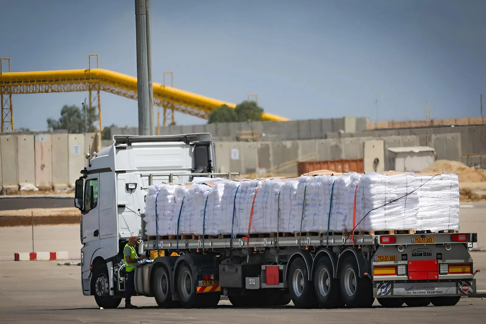 "הם יורים בכוונה על אזרחים": עדויות מתוך עזה חושפות את התנהלות חמאס