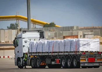 "הם יורים בכוונה על אזרחים": עדויות מתוך עזה חושפות את התנהלות חמאס
