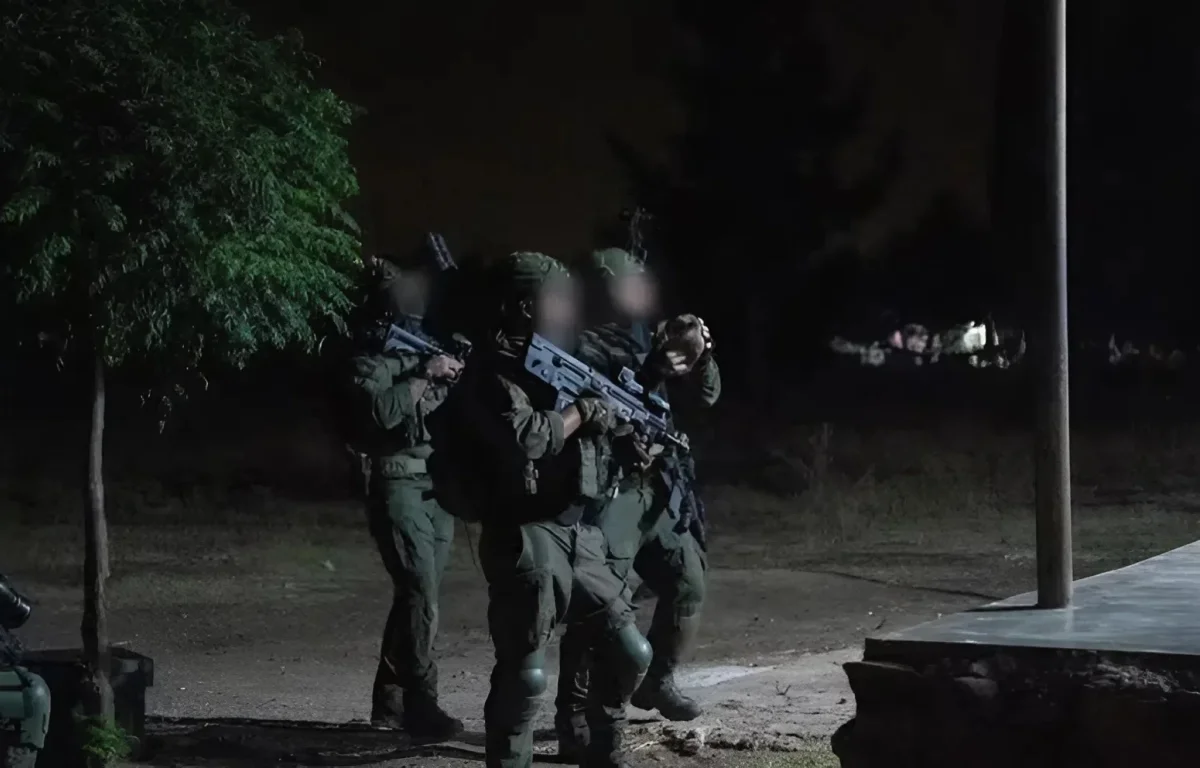 דיווחים בסוריה: פעולה ישראלית נרחבת בעומק שטח האויב – חדירה במסוקים, מעצרים בדרום ומבצעי מודיעין