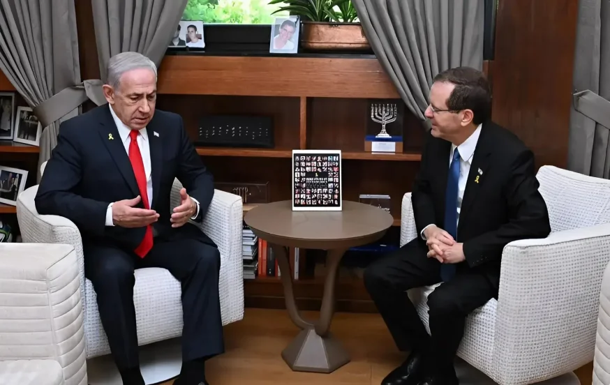 הרצוג ונתניהו נפגשו לפני הביקור בוושינגטון: "קידום עסקת החטופים – שליחות לאומית" הרצוג ונתניהו נפגשו לפני הביקור בוושינגטון: "קידום עסקת החטופים – שליחות לאומית"