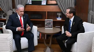 הרצוג ונתניהו נפגשו לפני הביקור בוושינגטון: "קידום עסקת החטופים - שליחות לאומית"
