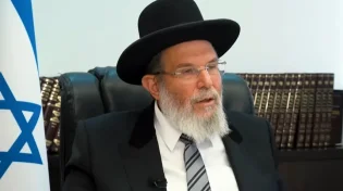 השגחה פרטית מדהימה: הספרים קרסו והרב הראשי קיבל 10,000 ש"ח