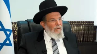 השגחה פרטית מדהימה: הספרים קרסו והרב הראשי קיבל 10,000 ש"ח