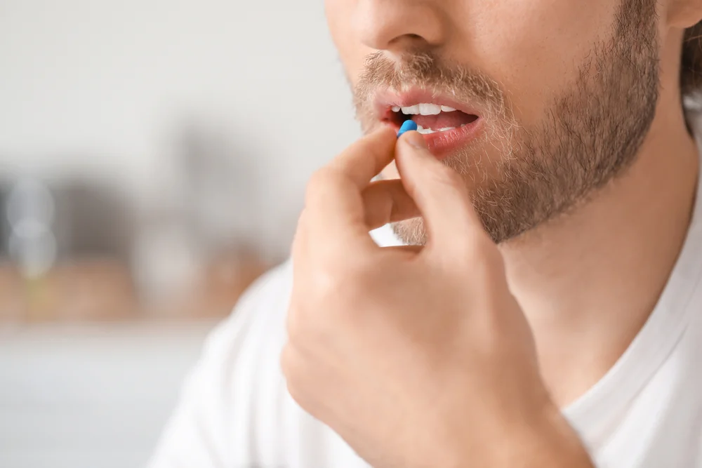 נוטלים תוספי תזונה? הטעות הזו עלולה להרוס לכם את הבריאות