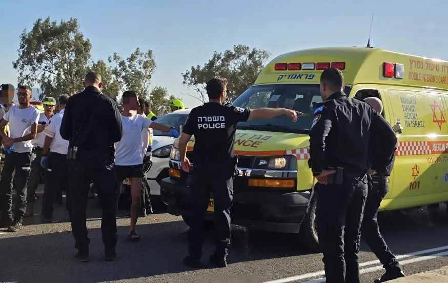 תאונה קשה בצומת פוריה: רכב פגע בחמישה הולכי רגל – שלושה במצב קשה תאונה קשה בצומת פוריה: רכב פגע בחמישה הולכי רגל – שלושה במצב קשה