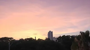 ככה זה נראה רגע לפני שהשמים מדברים - והמוסר מהדהד בלב