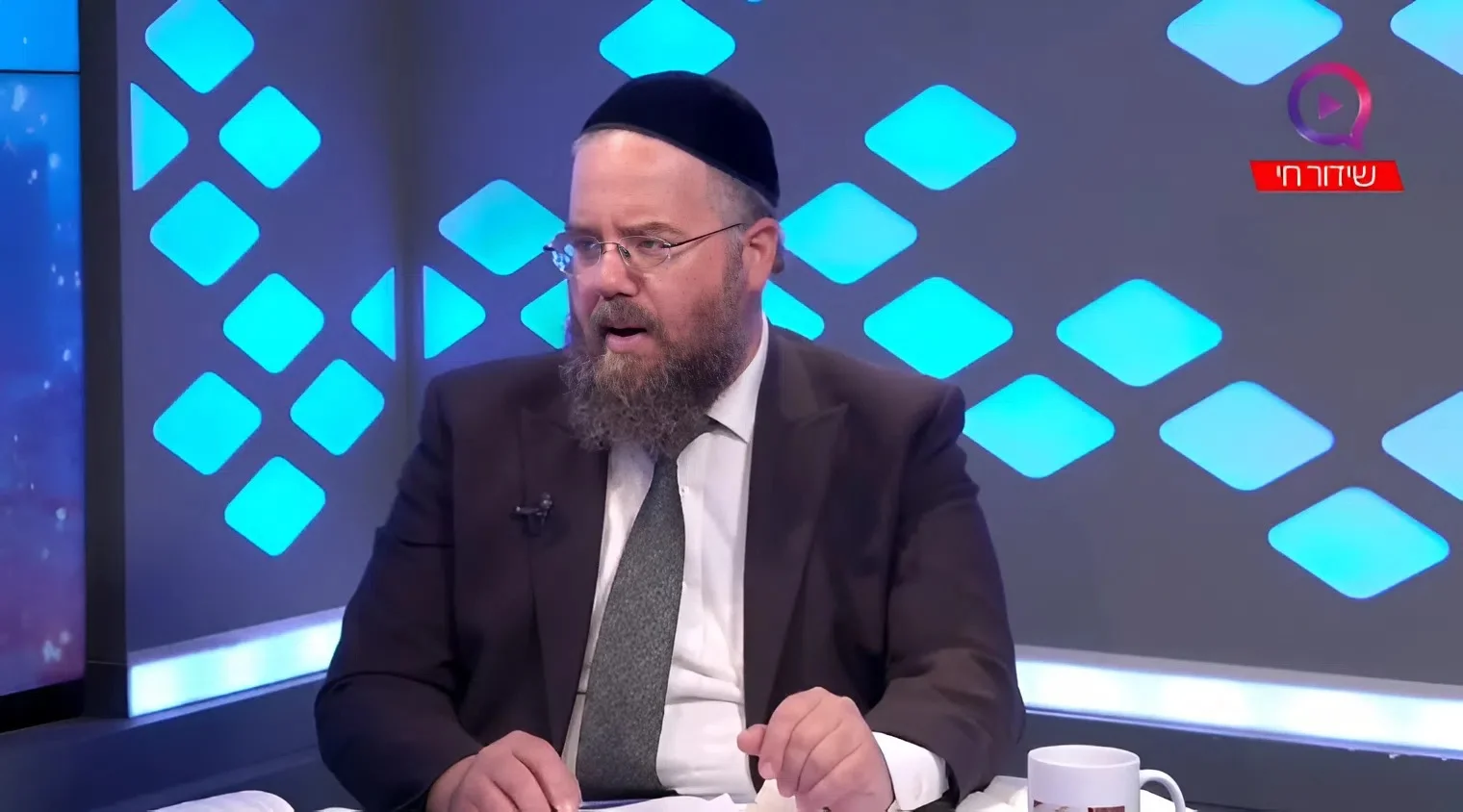 השמות שלנו משפיעים על המציאות: הפתרון לבעיות דרך שם האדם