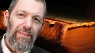 הרב עמנואל מזרחי מגלה: הסגולה להריון קל וללידה טבעית