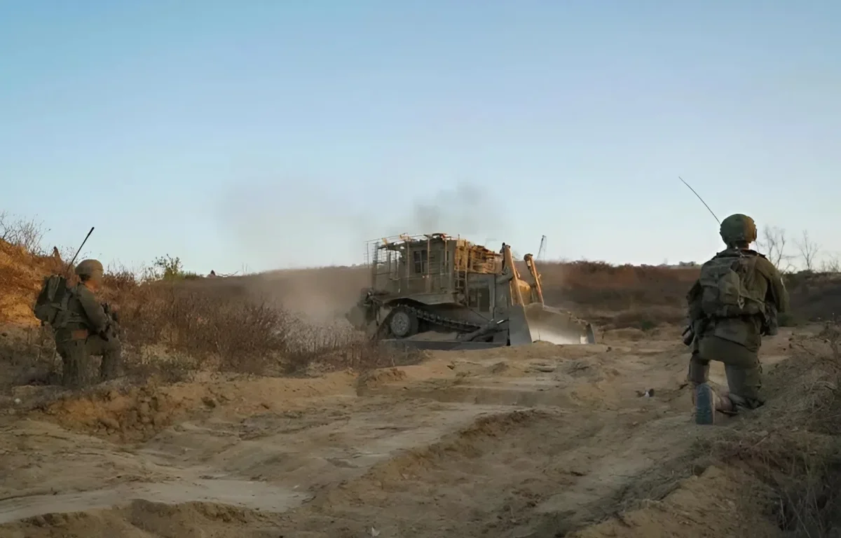ירי נ״ט לעבר טנק בצפון עזה: שני לוחמים מצנחנים נפצעו באורח קשה