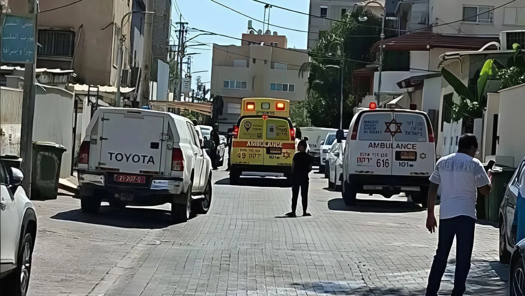 פיצוץ דרמטי בפשיטה על בית בג'לג'וליה: שני שוטרים נפצעו, מטען הופעל מבפנים פיצוץ דרמטי בפשיטה על בית בג'לג'וליה: שני שוטרים נפצעו, מטען הופעל מבפנים