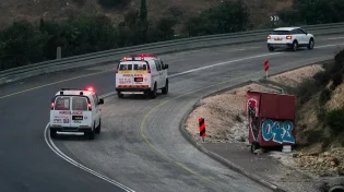 סמוך לנבי מוסא: 10 חיילים נפצעו כתוצאה מהתהפכות אוטובוס 