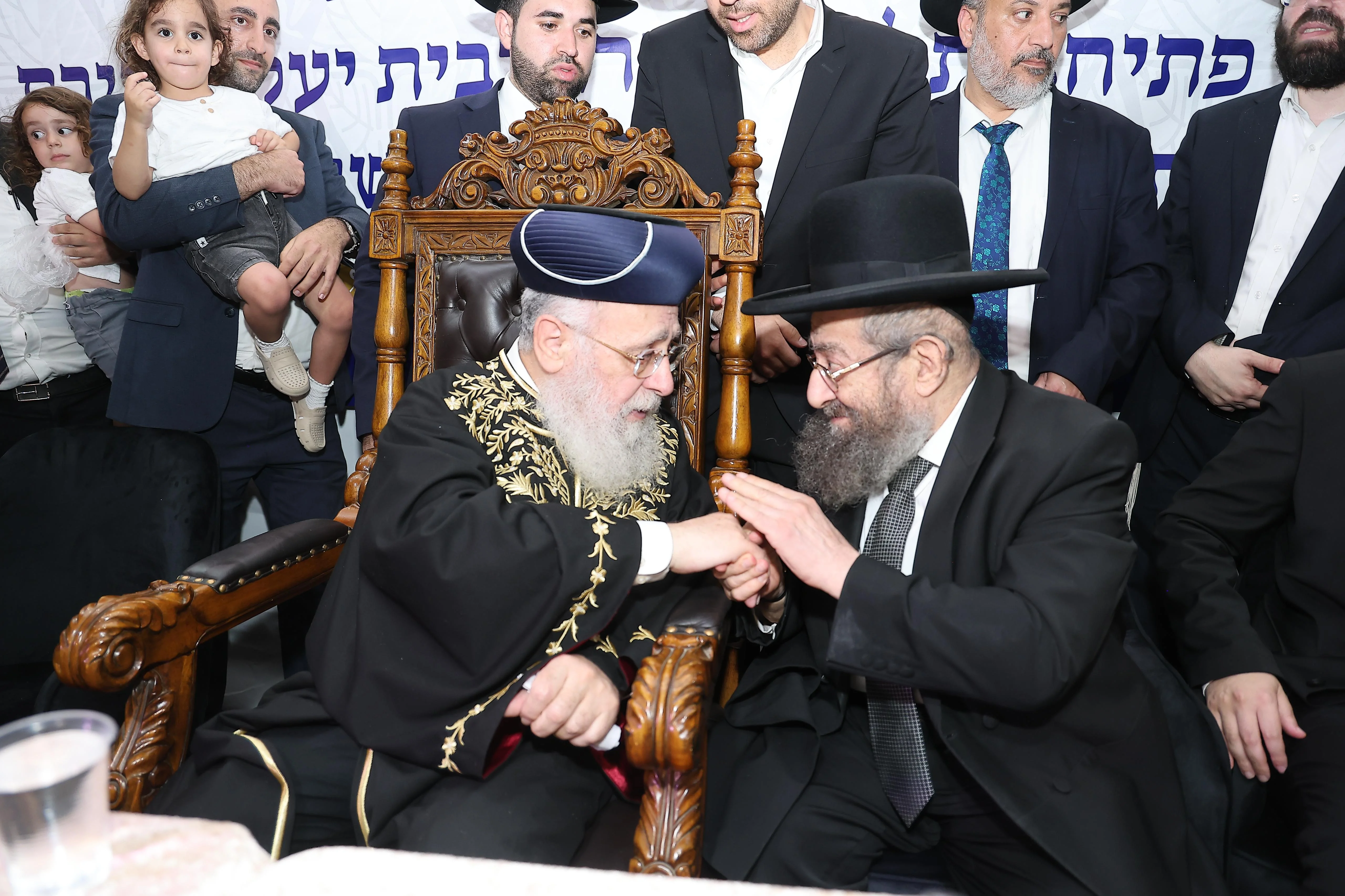 אור חדש בשכונת הסופרים: נחנך תלמוד תורה ובית יעקב במעמד רבנים ואישי ציבור