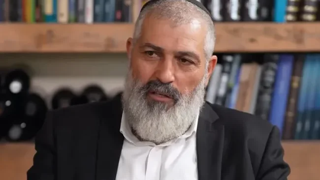 "היו עליי איומים, הצמידו לי מאבטח": צבי יחזקאלי ביער שבו הכול נפתח