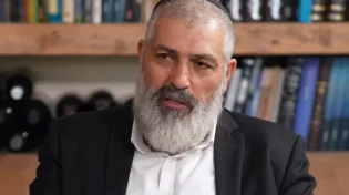 "היו עליי איומים, הצמידו לי מאבטח": צבי יחזקאלי ביער שבו הכול נפתח