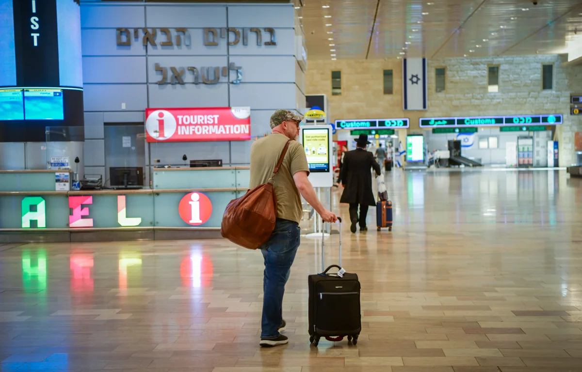 שיבושים בנתב"ג: תקלה במערכת המחשוב שיבשה את הצ'ק-אין וגרמה לעיכובים