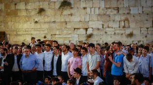 "לא סתם אבלות". איך נכון להסתכל על מנהגי האבלות בימי אלו?