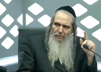 הרב שלום ארוש חורץ גורלות: "איפה שיש שקר אין מזל"