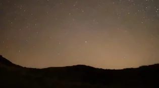 ״השאיר את המצלמה קפואה כל הלילה רק כדי להזכיר לך משהו חשוב על החיים״
