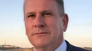 קולונל בריטי לשעבר: ״רק חיסול חמאס יביא שלום, אירופה נכנעת לשקרים ג'יהאדיסטיים״