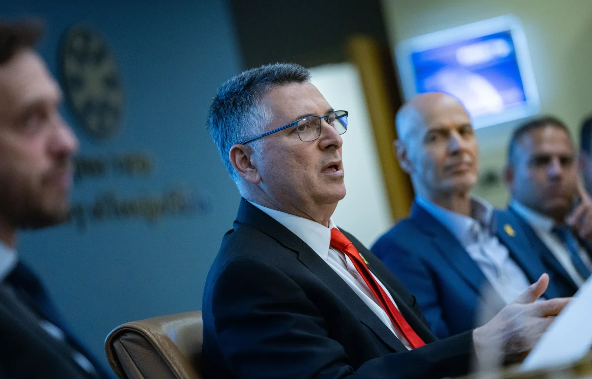 סער באו"ם: "חמאס מענים את החטופים, העולם שותק"