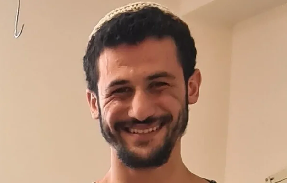 "הרגשתי שאני נפרד מהעולם": לוחם מילואים הוכש על ידי נחש וצנח מחוסר הכרה. הרופאים נדהמו מהנס "הרגשתי שאני נפרד מהעולם": לוחם מילואים הוכש על ידי נחש וצנח מחוסר הכרה. הרופאים נדהמו מהנס