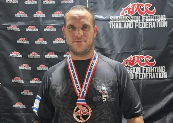 לוחם גרפלינג מאשדוד זכה במדליה בינלאומית ופרש מהתחרות בגלל תשעה באב