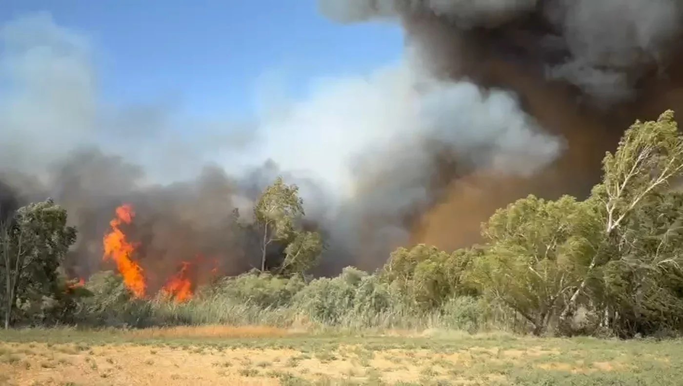 בית שמש: שריפה גדולה פרצה סמוך לאזור התעשייה