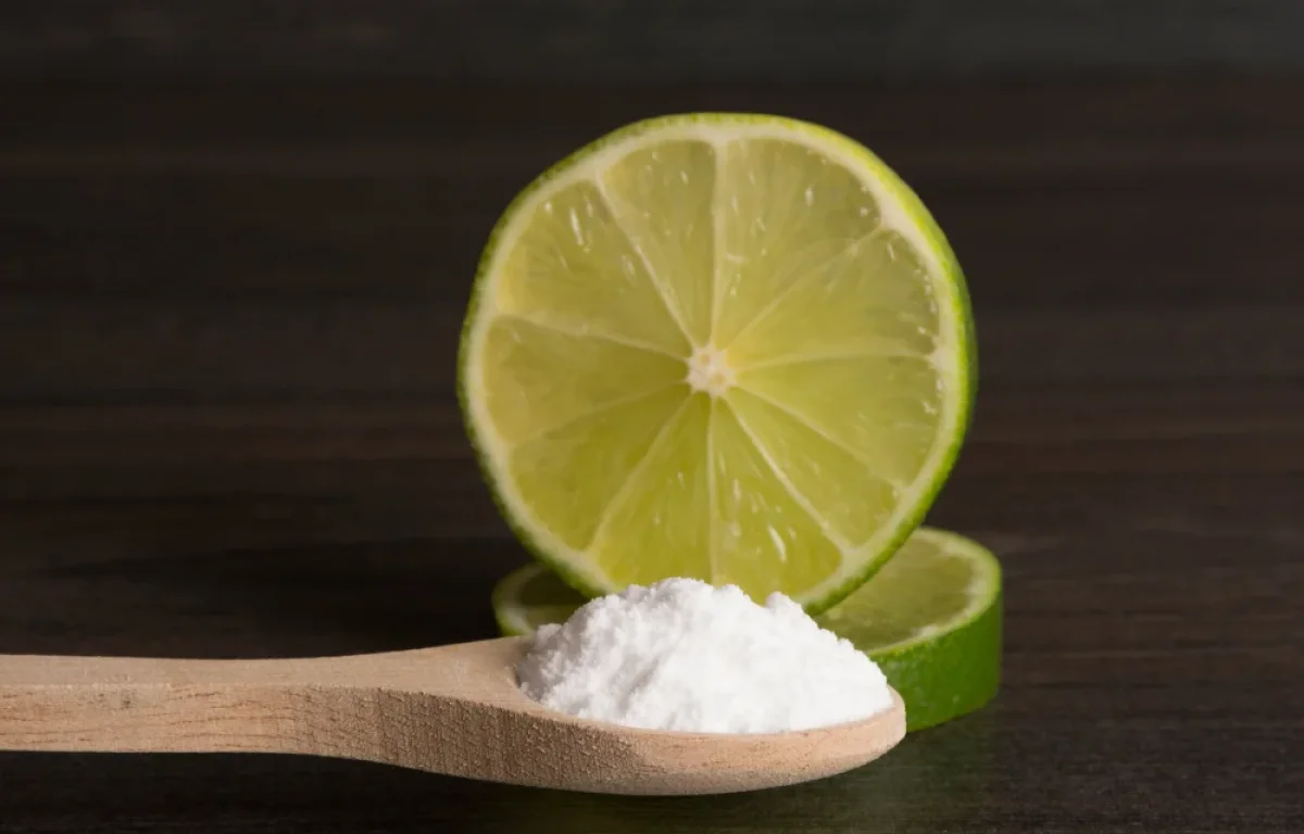 הפתרונות הביתיים שימחקו כתמים עקשניים בשניות