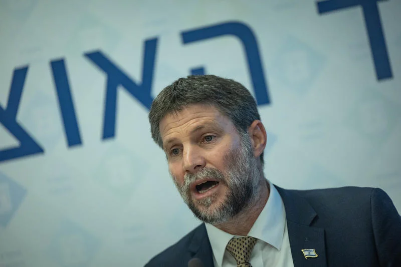 האוצר מול התחבורה: מי ישלם על סגירת השמיים במבצע עם כלביא? 