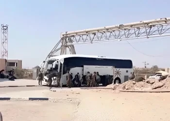 48 מעלות בלי חשמל: עשרות חיילות התעלפו והתייבשו בבסיס בדרום