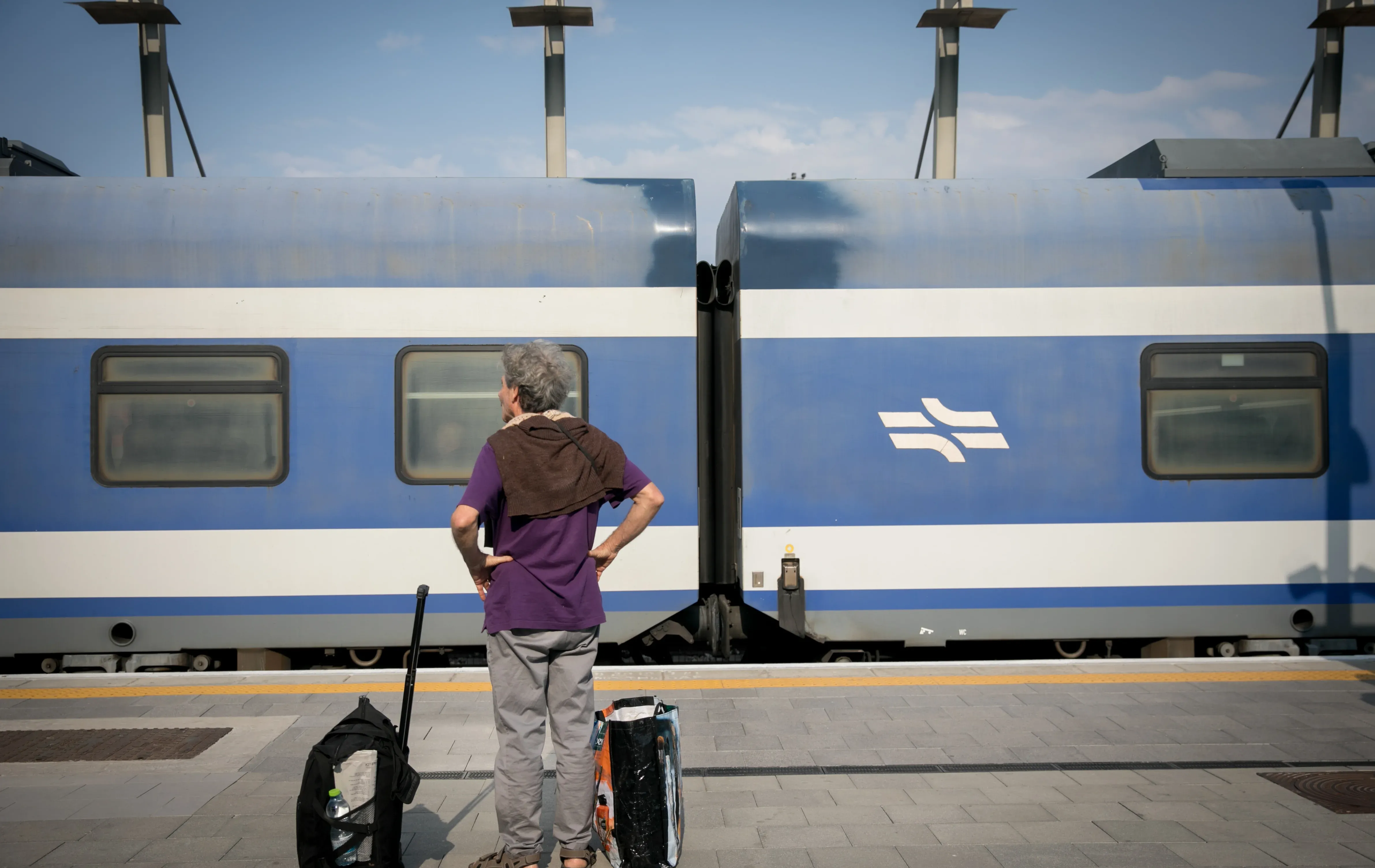 שיבושים ברכבת ישראל: תקלה בתשתיות החשמל משביתה קווים מרכזיים שיבושים ברכבת ישראל: תקלה בתשתיות החשמל משביתה קווים מרכזיים