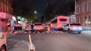 ירי במסעדה בשכונת קראון הייטס: שבעה נפצעו, היורה נמלט