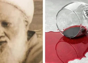 כשהשטן קפץ על השולחן: ליל ראש השנה בביתו של חכם יהודה פתיה זצ"ל כשהשטן קפץ על השולחן: ליל ראש השנה בביתו של חכם יהודה פתיה זצ"ל